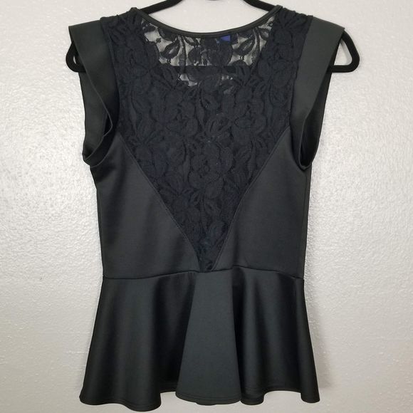 sisSSsis Black Lace Insert Peplum Top S - Picture 3 of 4